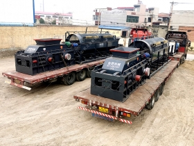 兩台1500x1000大型鵝卵石黄色午夜福利视频發貨