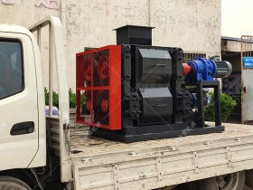 4PGT400x400不鏽鋼四輥午夜成人电影在线观看發往山東